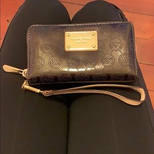 MK wristlet